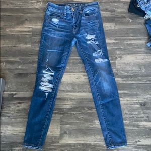 American Eagle Ripped High Rise Jegging